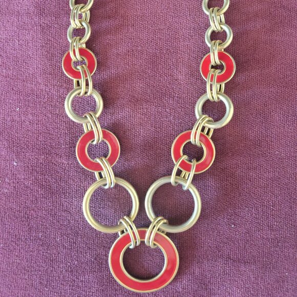 VINTAGE MOD TRIFARI GOLD AND RED ENAMEL LOOPS STATEMENT NECKLACE - Picture 1 of 5